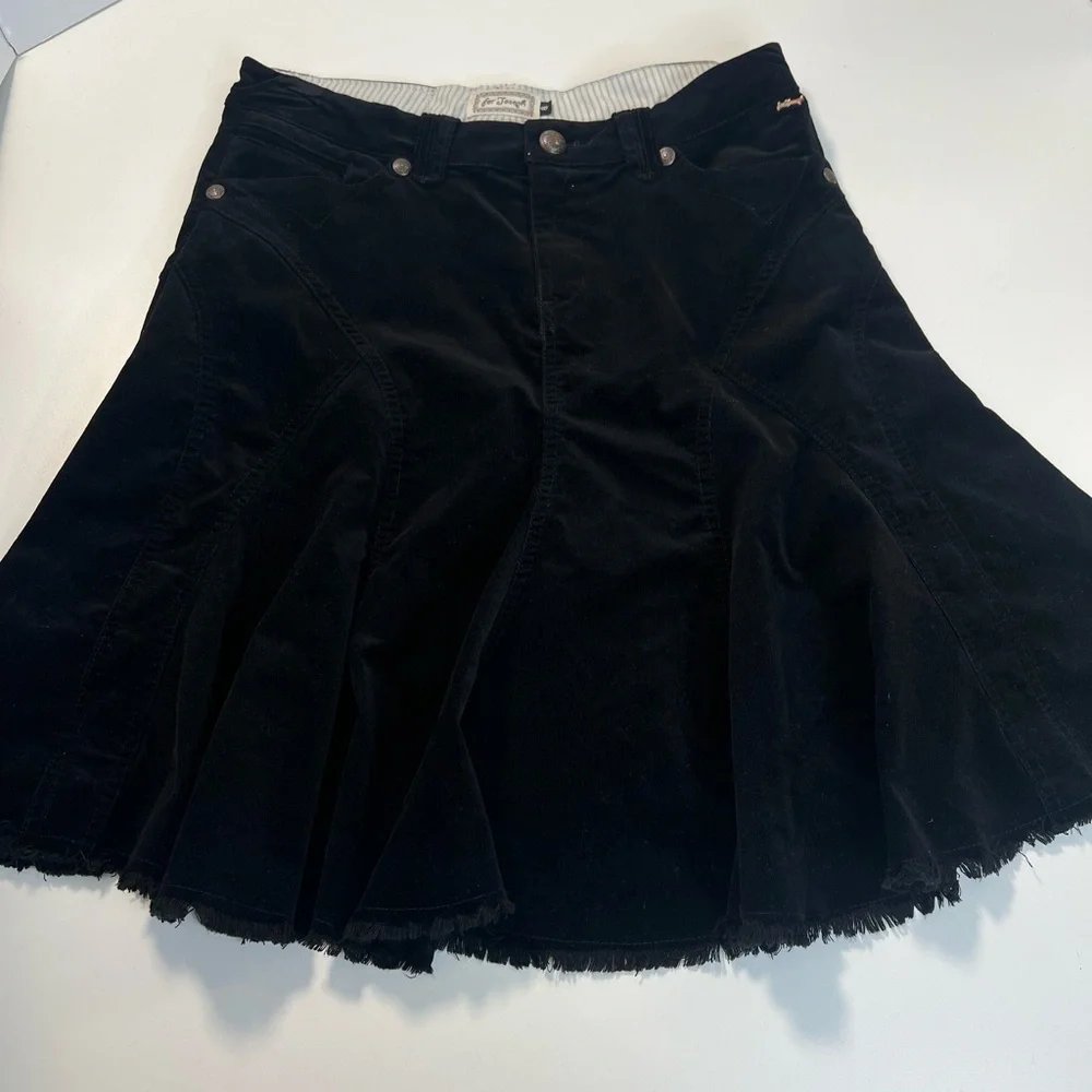 Vintage Corduroy Black Pleated Skirt by For Joseph Size 8 - Picture 3 of 16